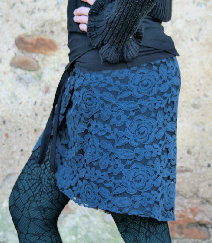 The Sastre. Falda encaje azul gris